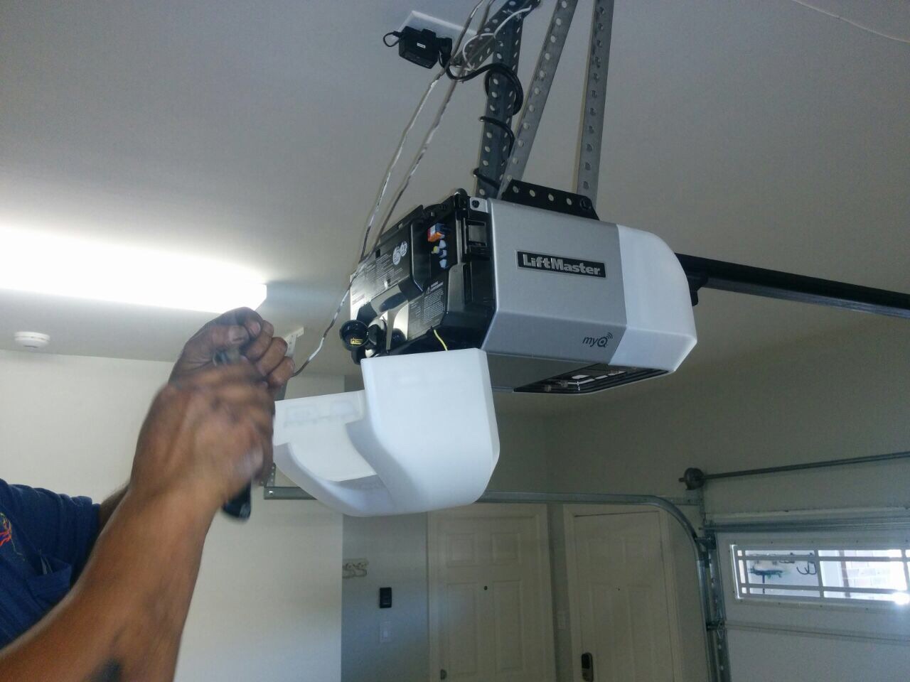 Garage Door Opener Repair West Hollywood